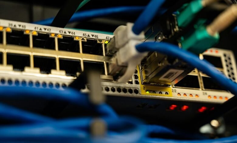 digital network hub 747758102